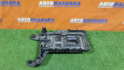 Полка под аккумулятор VOLKSWAGEN TIGUAN 2006-2016