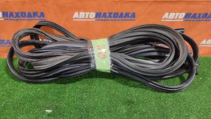 Уплотнитель двери FORD FOCUS 2010-2018 контрактная Уплотнитель двери FORD FOCUS 2010-2018