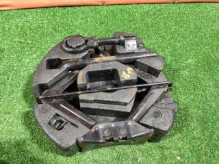 ЯЩИК ПОД ИНСТРУМЕНТ FORD FOCUS 2010-2015 контрактная ЯЩИК ПОД ИНСТРУМЕНТ FORD FOCUS 2010-2015