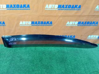 Ветровик передний правый TOYOTA RACTIS 2005-2010