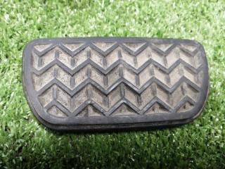 Накладка на педаль TOYOTA ISIS контрактная Накладка на педаль TOYOTA ISIS