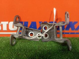 Петля двери передняя левая HONDA FIT 2013-2020