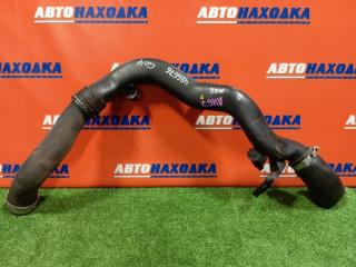 Патрубок интеркулера правый VOLKSWAGEN GOLF 2008-2013 контрактная Патрубок интеркулера правый VOLKSWAGEN GOLF 2008-2013