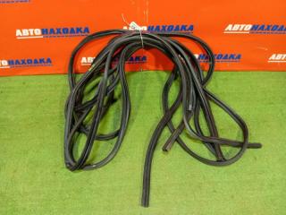 Уплотнитель двери PEUGEOT 4008 2012-2015 контрактная Уплотнитель двери PEUGEOT 4008 2012-2015