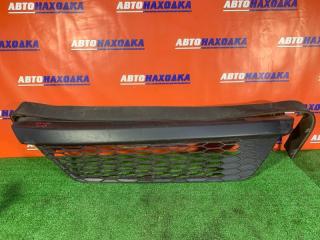 Решетка в бампер передняя HONDA FIT 2013-2020