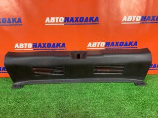 Накладка на порог багажника HONDA FIT 2001-2007 контрактная Накладка на порог багажника HONDA FIT 2001-2007