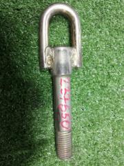 Буксировочный крюк