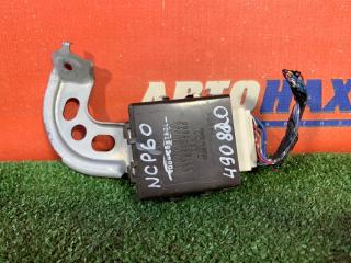 Блок управления дверьми TOYOTA IST 2002-2007