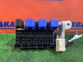 Блок предохранителей салонный NISSAN CUBE 2000-2002 контрактная Блок предохранителей салонный NISSAN CUBE 2000-2002