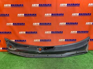 Решетка под лобовое стекло передняя NISSAN CUBE 1998-2002