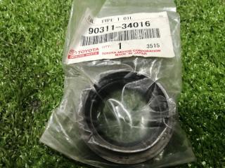 Сальник привода правый TOYOTA новая Сальник привода правый TOYOTA