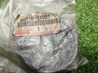 Сальник раздатки TOYOTA новая Сальник раздатки TOYOTA