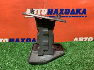 Кронштейн бампера передний левый NISSAN NOTE 2005-2012