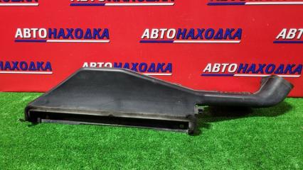 Воздухозаборник NISSAN PRESAGE 2003-2009