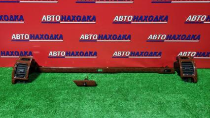 Накладка на торпедо TOYOTA PROGRES 1998-2001 контрактная Накладка на торпедо TOYOTA PROGRES 1998-2001