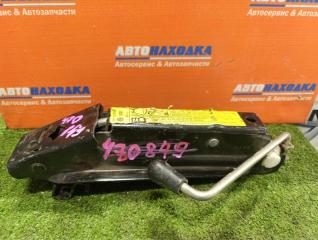 Домкрат AUDI A3