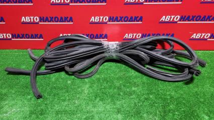 Уплотнитель двери MAZDA AXELA 2003-2009 контрактная Уплотнитель двери MAZDA AXELA 2003-2009