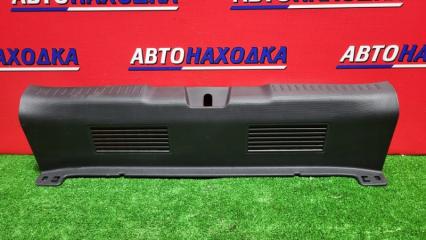 Накладка на порог багажника задняя HONDA FIT 2001-2007 контрактная Накладка на порог багажника задняя HONDA FIT 2001-2007