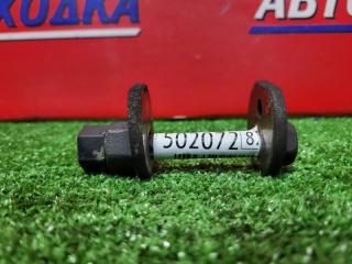 Болт-эксцентрик задний TOYOTA PROGRES 1998-2007