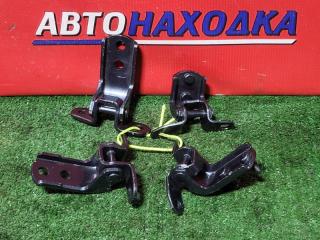 Петля двери правая TOYOTA CORONA PREMIO 1996-2001