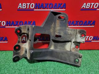 Кронштейн опоры двигателя передний правый HINO Ranger 2001-2017