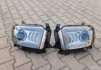 Запчасть фара Toyota Tundra 2013-2021