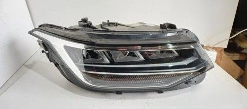 Фары Volkswagen Tiguan