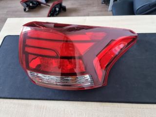 Запчасть фонарь задний правый Mitsubishi Outlander