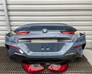 Запчасть бампер крыло фонарь крышка задний BMW 8