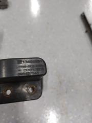 Крепление радиатора Astra