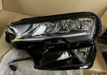 Запчасть фара диодная передняя Skoda Karoq