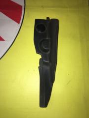 Уголок жабо передний правый TOYOTA CROWN 2009