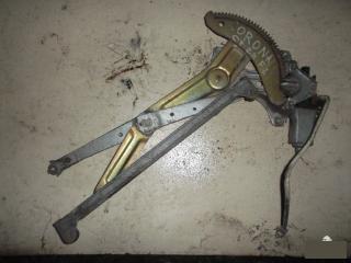 Запчасть стеклоподъемник передний левый TOYOTA CORONA