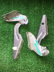 Петля капота передняя Mitsubishi Outlander 2005