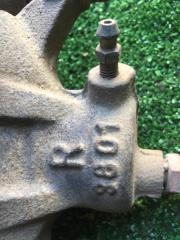 Суппорт задний правый MITSUBISHI DIAMANTE F31A 6G73