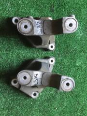 Крепление рулевой рейки HONDA CR-V