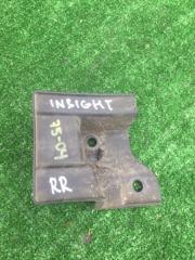 Фото запчасти брызговик задний правый Honda Insight 2009 контрактная запчасть Запчасть брызговик задний правый Honda Insight 2009