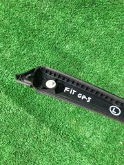 Молдинг лобового стекла передний левый Honda Fit GP5 LEB