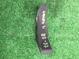 Запчасть уголок жабо левый Toyota Camry 2006