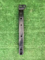 Балка под двс передняя правая Fit 2014 GP5 LEB