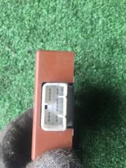 Блок управления LX470 UZJ100 2UZFE