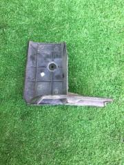 Брызговик задний правый Aqua 2012 Nhp-10 1NZFXE