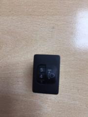 Кнопка корректора фар Toyota Prius Alpha 2011