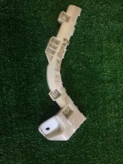 Запчасть крепление бампера заднее левое Mitsubishi RVR 2011