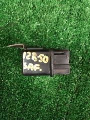 Фото запчасти реле свечей накала Nissan Safari 1990 контрактная запчасть Запчасть реле свечей накала Nissan Safari 1990