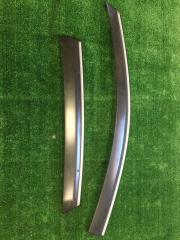 Ветровик передний левый Honda CR-V 2008