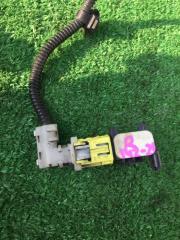 Запчасть датчик удара передний правый Mitsubishi RVR 2011