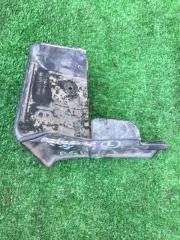 Фото запчасти брызговик задний левый Toyota Aqua 2012 контрактная запчасть Запчасть брызговик задний левый Toyota Aqua 2012