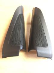 Накладка на зеркало передняя Toyota Prius 2009