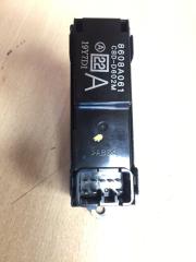 Блок управления стеклами передний левый Outlander 2007 CW6W 6B31